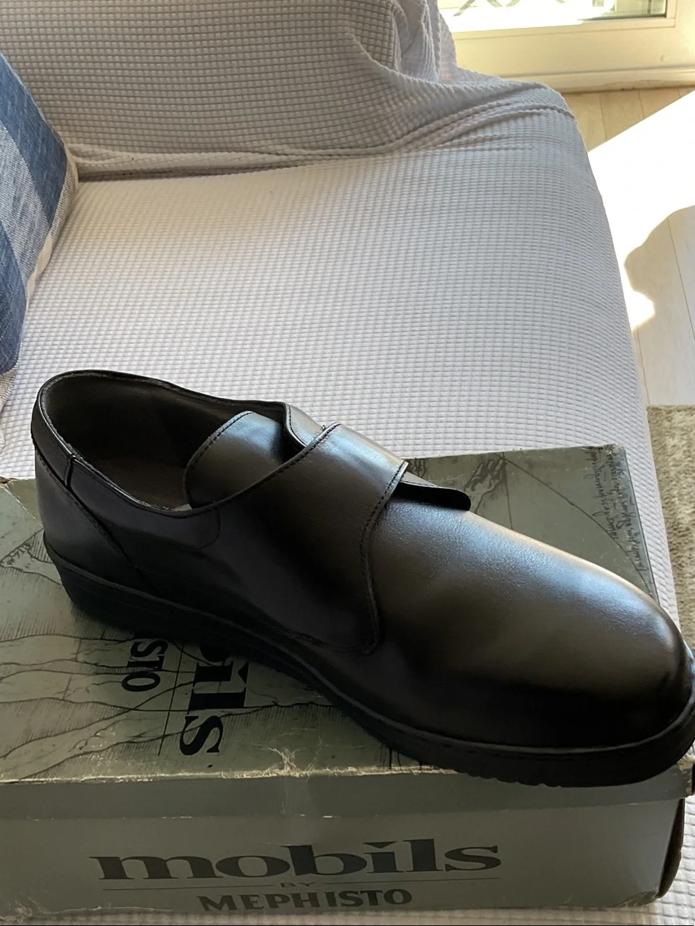 Mephisto Mobils Men’s Black Leather Slip-On Loafer